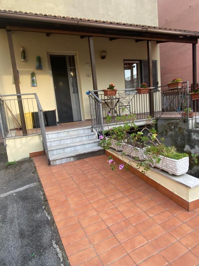Appartamento In Villa Alle Falde Del Vesuvio Naples Exterior photo